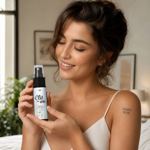 Spray Clit Me On cu Efect Încălzire Aromă Fructe Roșii 12ml