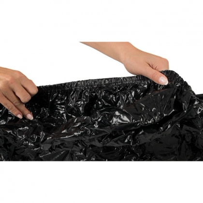 Lenjerie Vinil Lucioasă 2.2×2.2m – Fetish Collection Negru